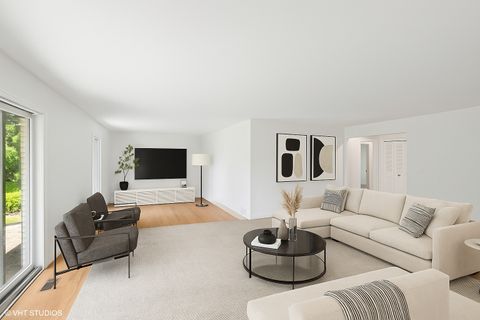 Tiny photo for 1770 Overland Trail, Deerfield, IL 60015 (MLS # 12469172)