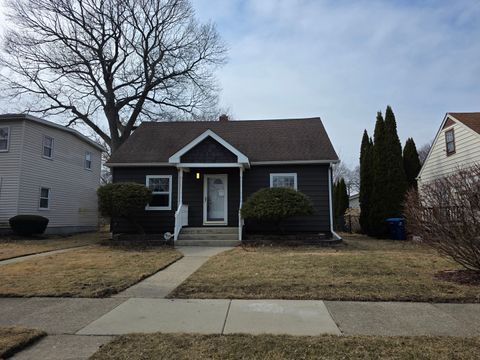 1738 Seymour Avenue North Chicago IL 60064