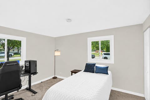 Tiny photo for 319 S BRAINTREE Drive, Schaumburg, IL 60193 (MLS # 12694305)