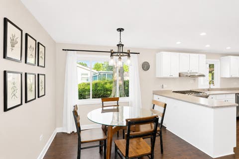 Tiny photo for 319 S BRAINTREE Drive, Schaumburg, IL 60193 (MLS # 12694305)