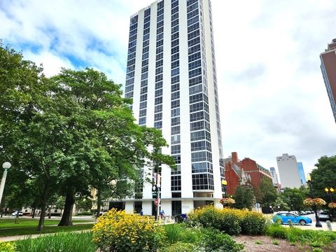 1555 N Dearborn Parkway 25AB Chicago IL 60610