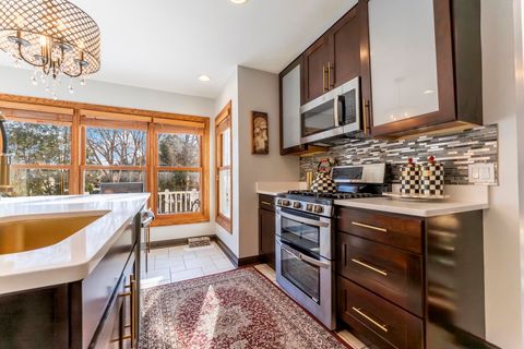 Tiny photo for 2409 Baldwin Court, Schaumburg, IL 60193 (MLS # 12554665)