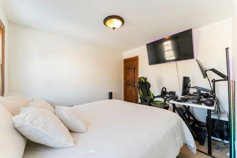 Tiny photo for 2409 Baldwin Court, Schaumburg, IL 60193 (MLS # 12554665)