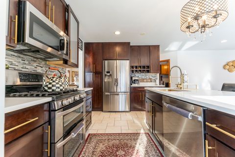 Tiny photo for 2409 Baldwin Court, Schaumburg, IL 60193 (MLS # 12554665)