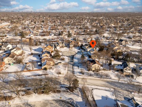 Tiny photo for 2409 Baldwin Court, Schaumburg, IL 60193 (MLS # 12554665)