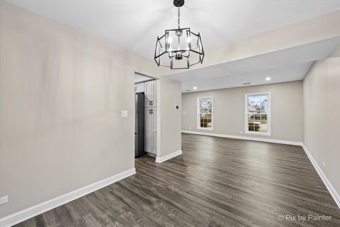 Tiny photo for 1700 Wildwood Lane, Hanover Park, IL 60133 (MLS # 12544501)