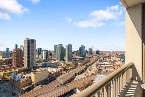 Tiny photo for 501 N Clinton Street #2505, Chicago, IL 60654 (MLS # 12619909)