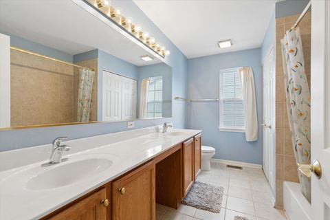 Tiny photo for 4917 Kimball Lane, Carpentersville, IL 60110 (MLS # 12616869)
