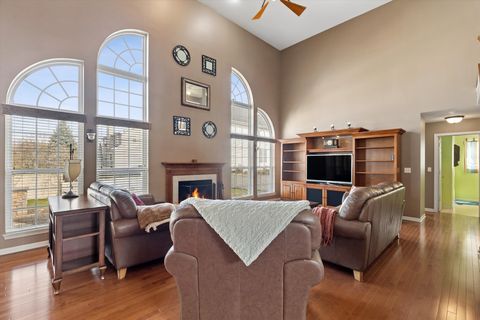 Tiny photo for 4917 Kimball Lane, Carpentersville, IL 60110 (MLS # 12616869)