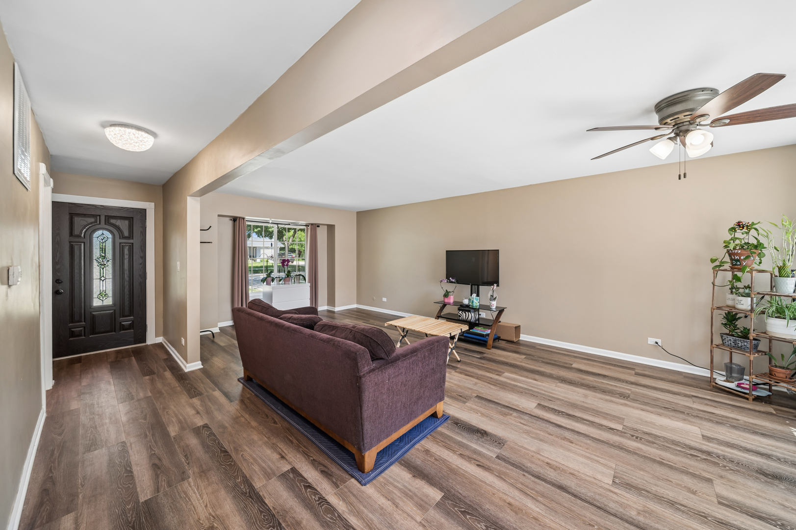 319 W Central Avenue