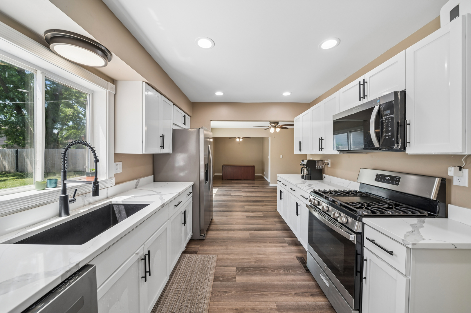 319 W Central Avenue