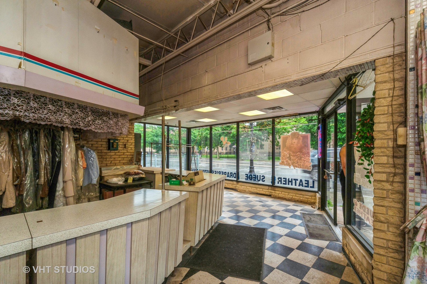 6124 W Irving Park Road