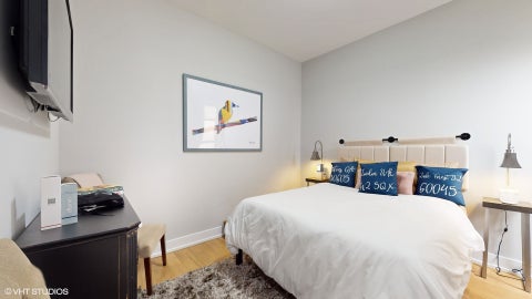 Tiny photo for 3056 N Lincoln Avenue #3, Chicago, IL 60657 (MLS # 12648854)