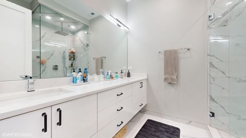 Tiny photo for 3056 N Lincoln Avenue #3, Chicago, IL 60657 (MLS # 12648854)