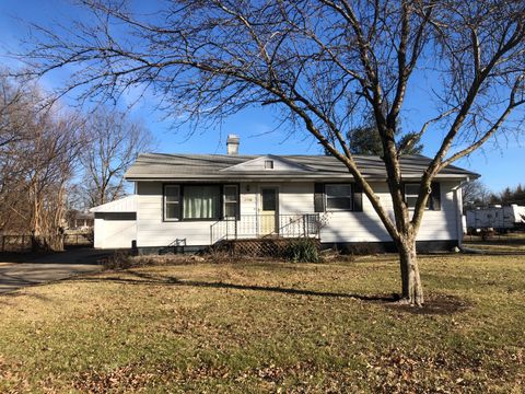 Photo of 2708 Hobson Drive, Bloomington, IL 61704 (MLS # 12548817)