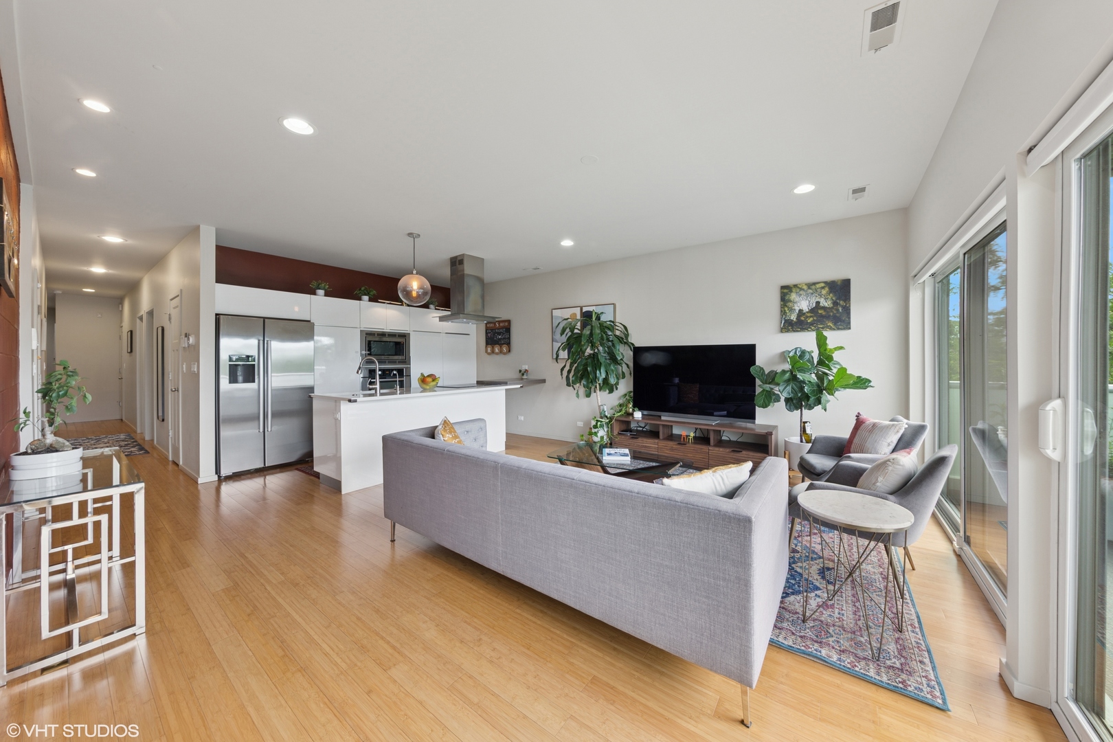 2624 W Armitage Avenue 4B