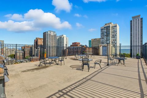 Tiny photo for 450 W Briar Place #10H, Chicago, IL 60657 (MLS # 12559607)