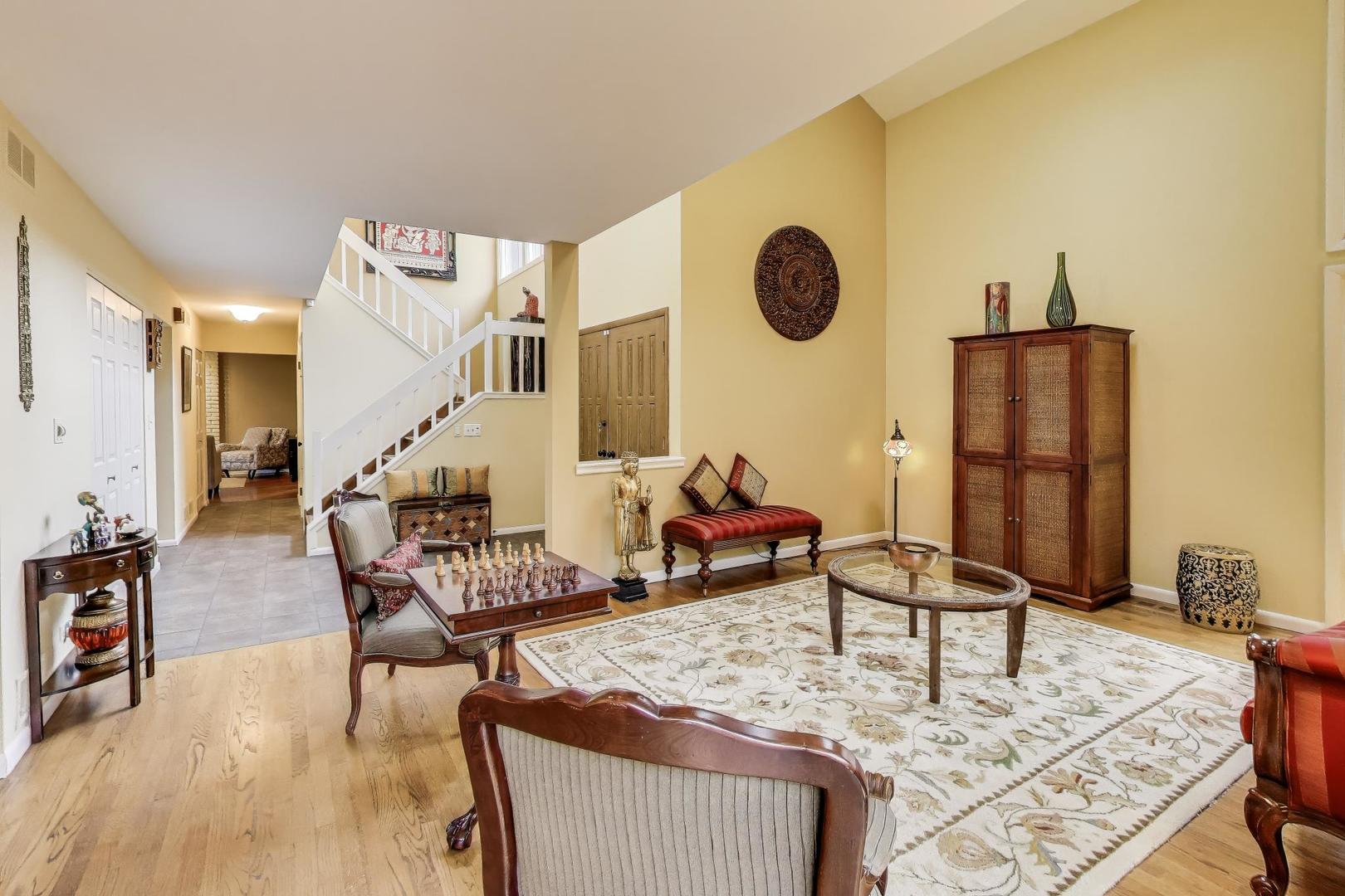 11515 BURR OAK Lane