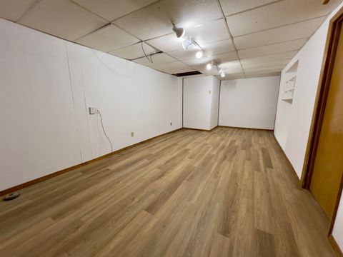 Tiny photo for 4816 Candlelight Dr Drive, Davenport, IA 52806 (MLS # 100000451)