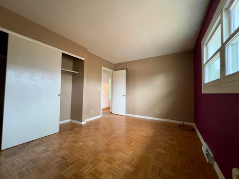 Tiny photo for 4816 Candlelight Dr Drive, Davenport, IA 52806 (MLS # 100000451)