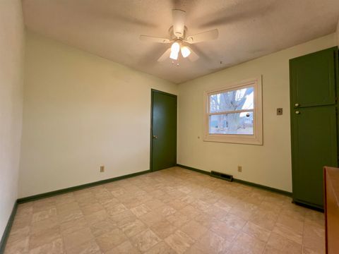 Tiny photo for 4816 Candlelight Dr Drive, Davenport, IA 52806 (MLS # 100000451)