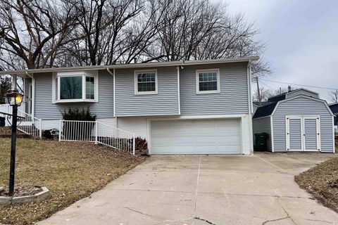 Tiny photo for 4816 Candlelight Dr Drive, Davenport, IA 52806 (MLS # 100000451)