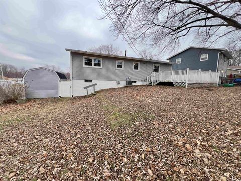 Tiny photo for 4816 Candlelight Dr Drive, Davenport, IA 52806 (MLS # 100000451)