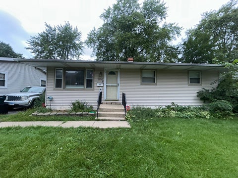 Photo of 2106 Gideon Avenue, Zion, IL 60099 (MLS # 12754883)
