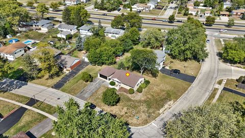 A home in Woodridge