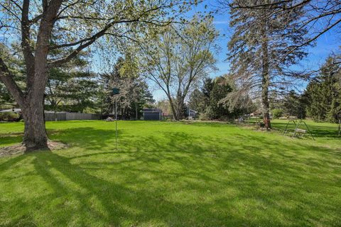 Tiny photo for 28W521 Warrenville Road, Warrenville, IL 60555 (MLS # 12627168)
