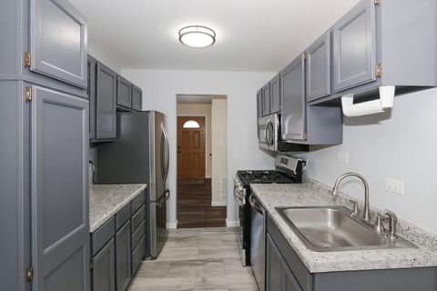 Tiny photo for 755 Cambridge Lane, Hoffman Estates, IL 60169 (MLS # 12582338)