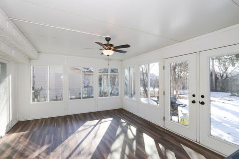 Tiny photo for 755 Cambridge Lane, Hoffman Estates, IL 60169 (MLS # 12582338)