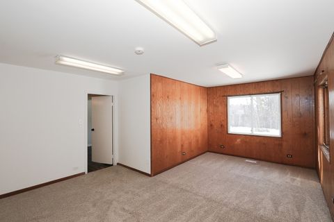 Tiny photo for 755 Cambridge Lane, Hoffman Estates, IL 60169 (MLS # 12582338)