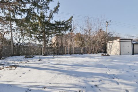 Tiny photo for 755 Cambridge Lane, Hoffman Estates, IL 60169 (MLS # 12582338)