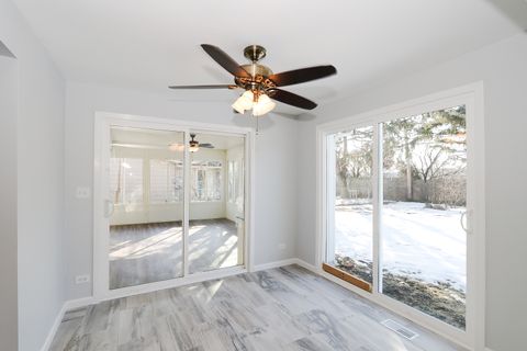 Tiny photo for 755 Cambridge Lane, Hoffman Estates, IL 60169 (MLS # 12582338)