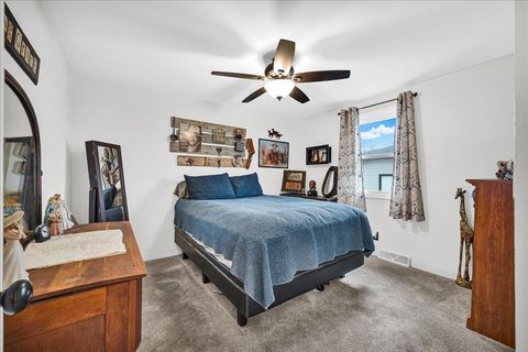 Tiny photo for 605 Belaire Drive, Washington, IL 61571 (MLS # 12540185)