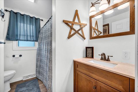 Tiny photo for 605 Belaire Drive, Washington, IL 61571 (MLS # 12540185)