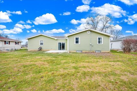 Tiny photo for 605 Belaire Drive, Washington, IL 61571 (MLS # 12540185)