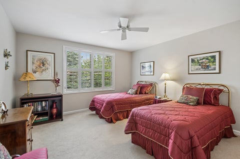 Tiny photo for 6735 N Cicero Avenue, Lincolnwood, IL 60712 (MLS # 12685775)