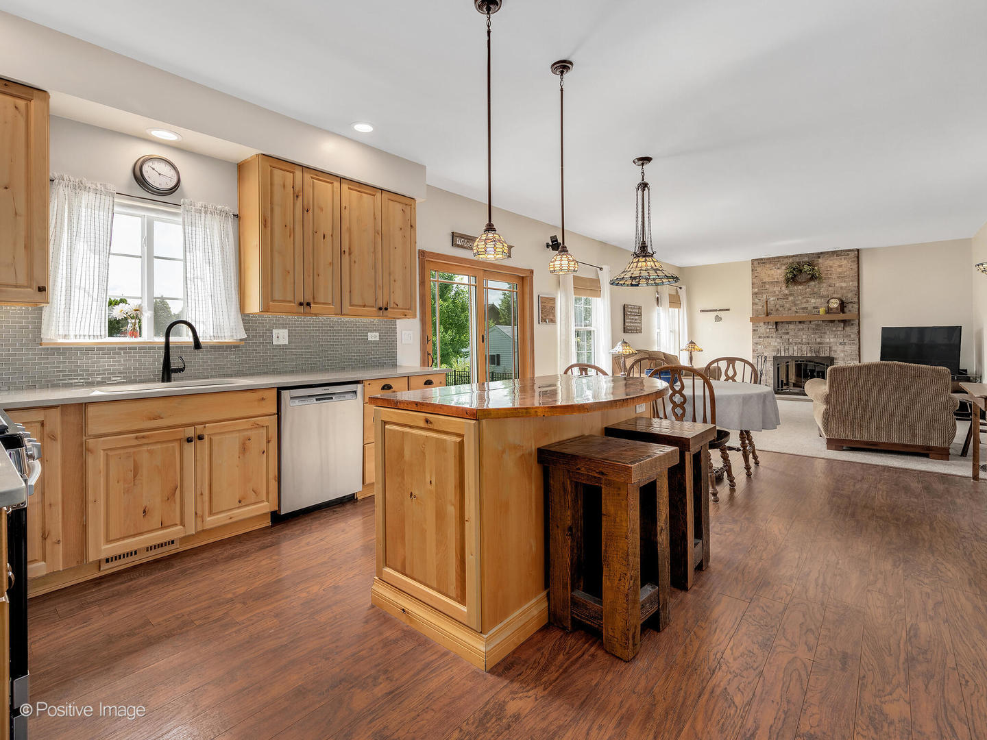 1665 Whispering Oaks Court