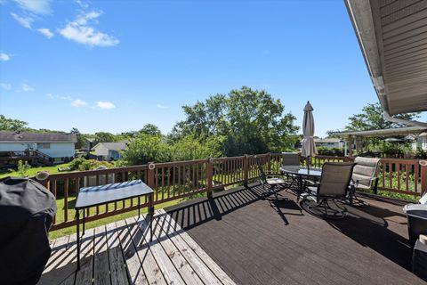Tiny photo for 17115 Magnolia Drive, Hazel Crest, IL 60429 (MLS # 12489147)