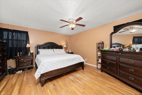 Tiny photo for 17115 Magnolia Drive, Hazel Crest, IL 60429 (MLS # 12489147)