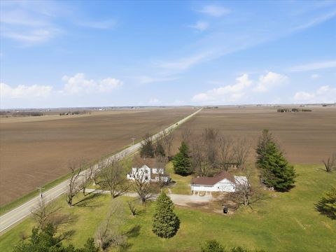 Tiny photo for 12347 N 400 East Road E, Stanford, IL 61774 (MLS # 12598879)