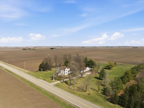 Tiny photo for 12347 N 400 East Road E, Stanford, IL 61774 (MLS # 12598879)