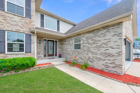 Tiny photo for 2819 Clearview Court, Joliet, IL 60436 (MLS # 12702078)