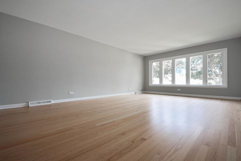 Tiny photo for 5041 N Knight Avenue, Norridge, IL 60706 (MLS # 12677084)