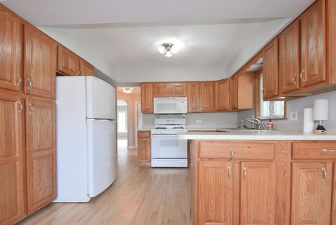 Tiny photo for 5041 N Knight Avenue, Norridge, IL 60706 (MLS # 12677084)