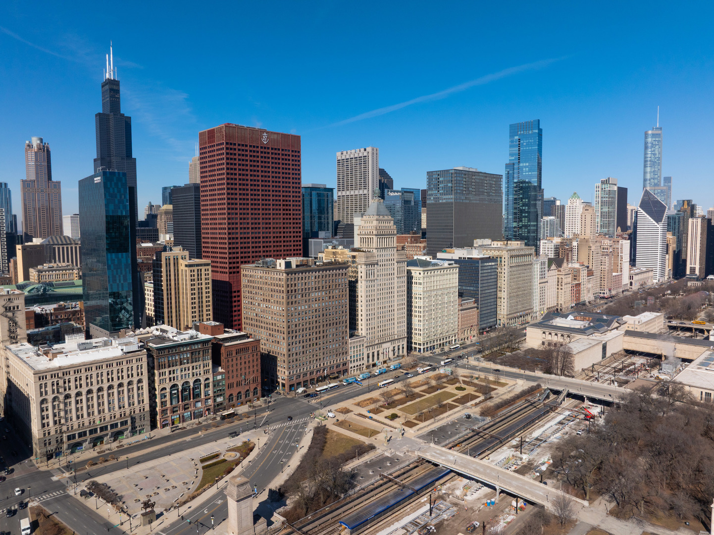 310 S MICHIGAN Avenue 1013