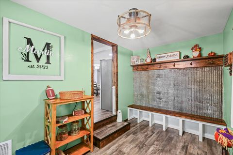 Tiny photo for 526 S Wood Street, Gibson City, IL 60936 (MLS # 12487206)