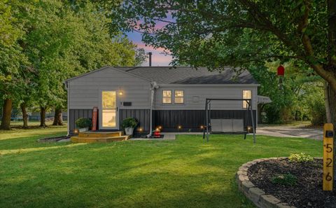 Tiny photo for 526 S Wood Street, Gibson City, IL 60936 (MLS # 12487206)